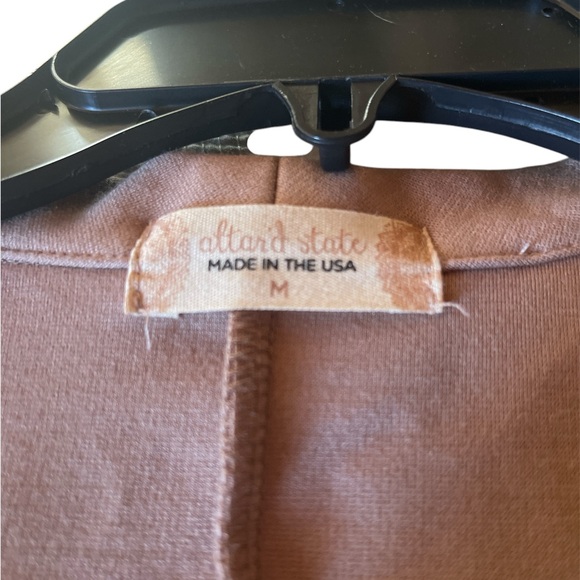 Altar’d State Med Brown Shawl Lapel Single Button 3/4 Ruched Sleeve Blazer - Picture 3 of 7